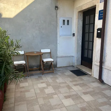 Luka Apartamento *
