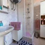 Apartment Luka