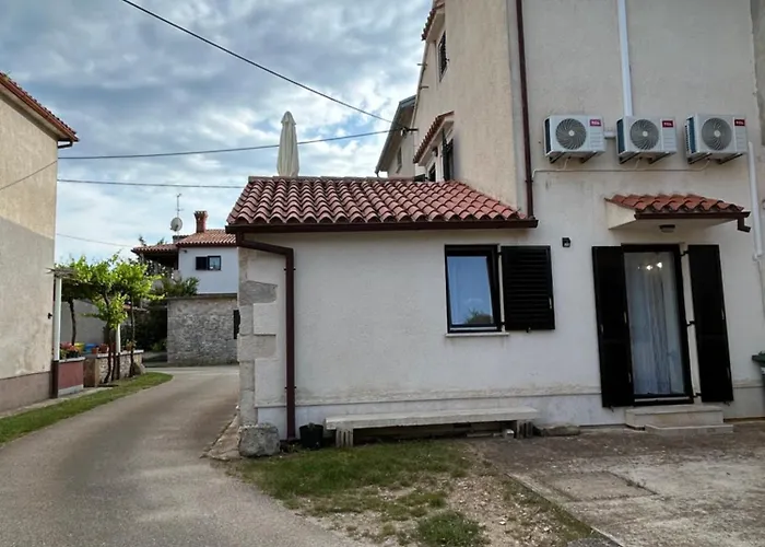 Luka * Krnica